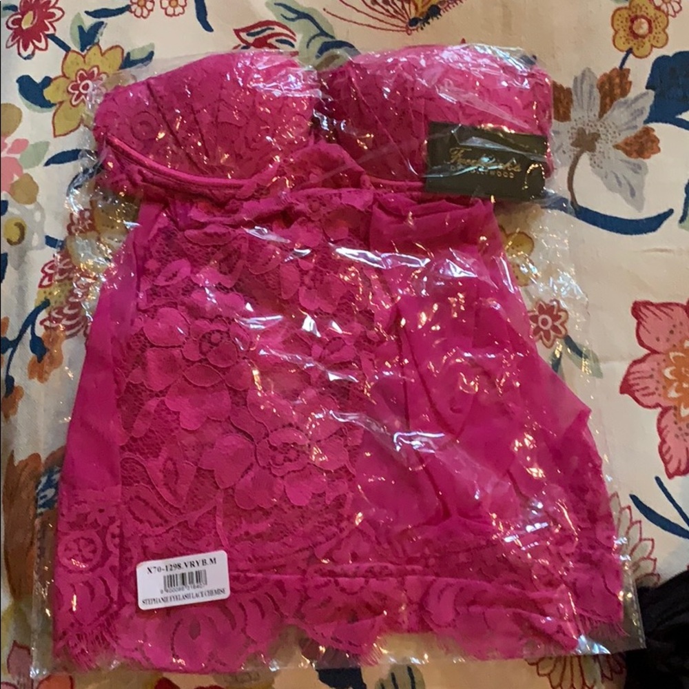 Fredericks pink lace chemise~ M